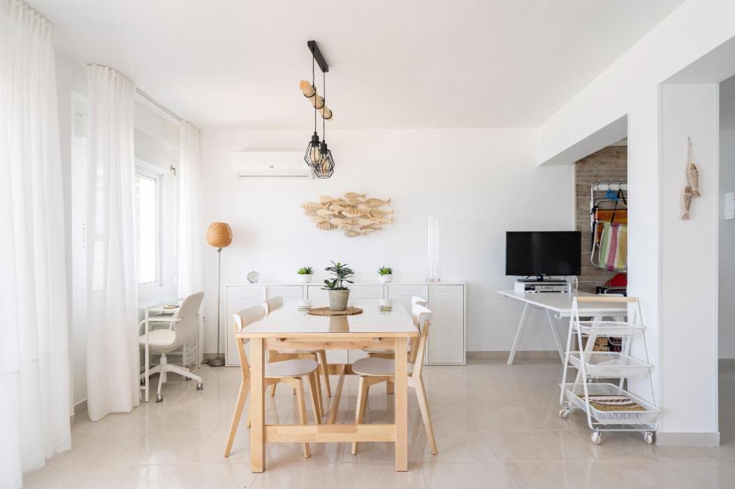 Apartment El Acuario - Primera Linea Y Todas Ventanas Dan Al Mar Cullera